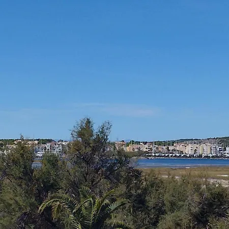 T3 Avec Vue, A 300 M De La Des Gruissan